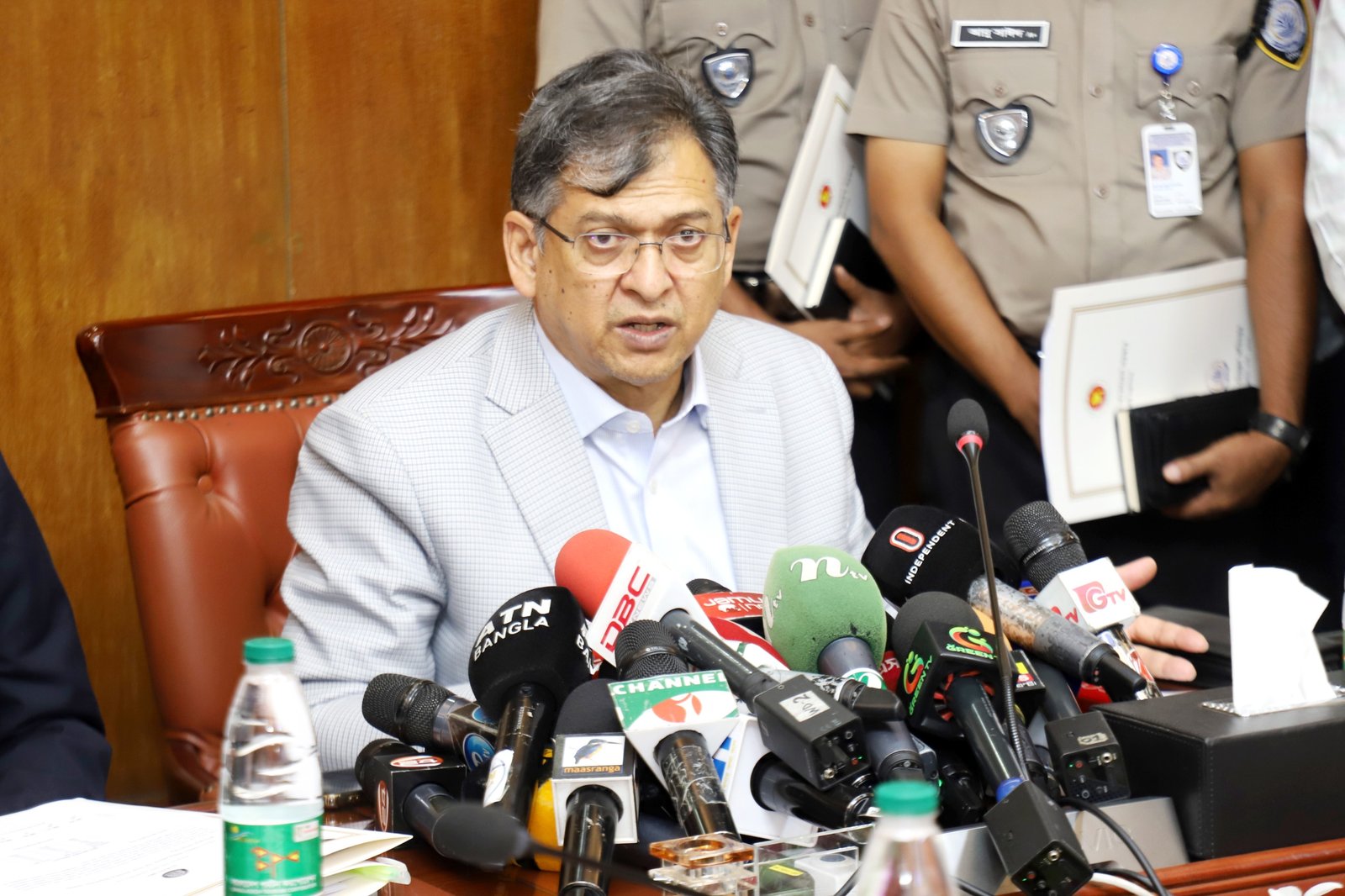 মাদকের বিরুদ্ধে কঠোর আইনি কাঠামো গড়ে তোলা হচ্ছে;   যুগোপযোগী সংশোধিত আইন দ্রুতই সংসদে পাস হবে: স্বরাষ্ট্রমন্ত্রী