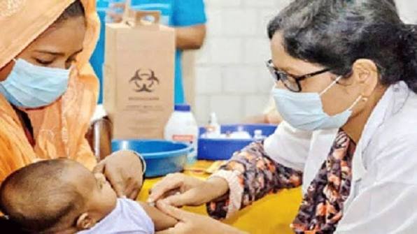 লক্ষ্যমাত্রা ছাড়িয়ে হাম-রুবেলার টিকা পেল প্রায় ২ কোটি শিশু